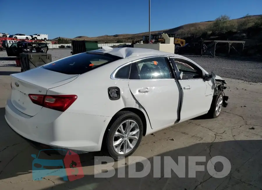1G1ZD5ST2RF127612 Photo# 3