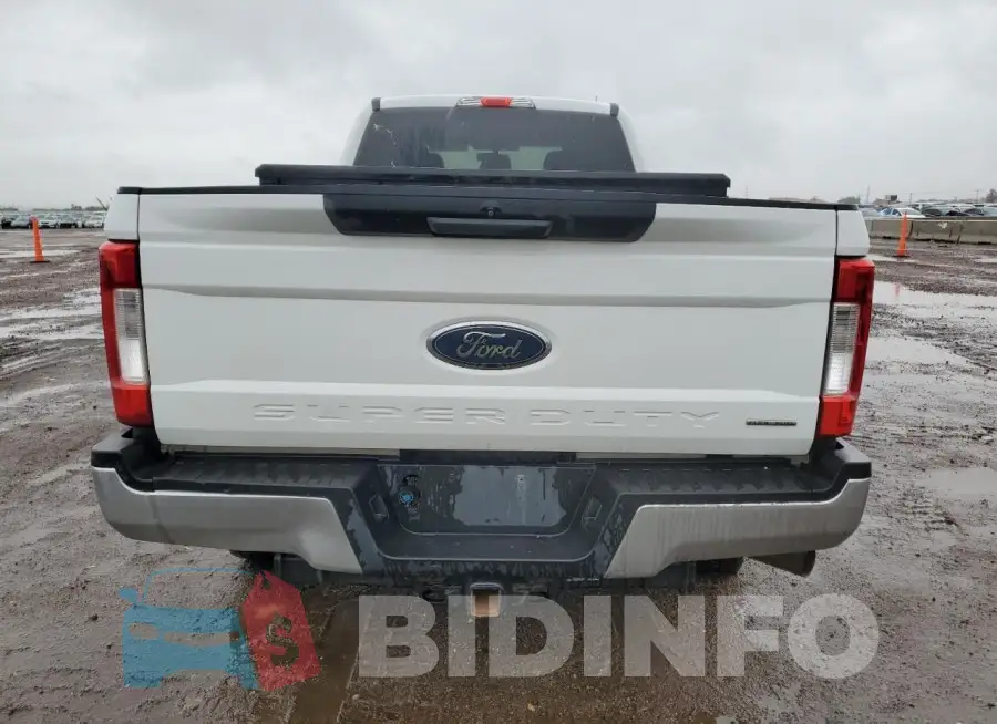 1FT7X2B67HED50926 Photo# 6