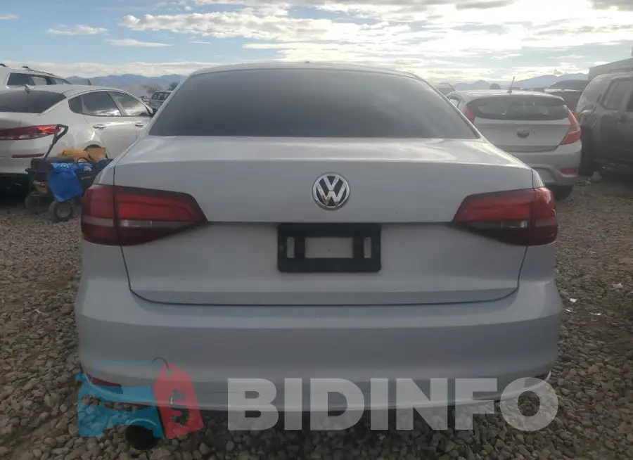3VW2B7AJ8HM286043 Photo# 6