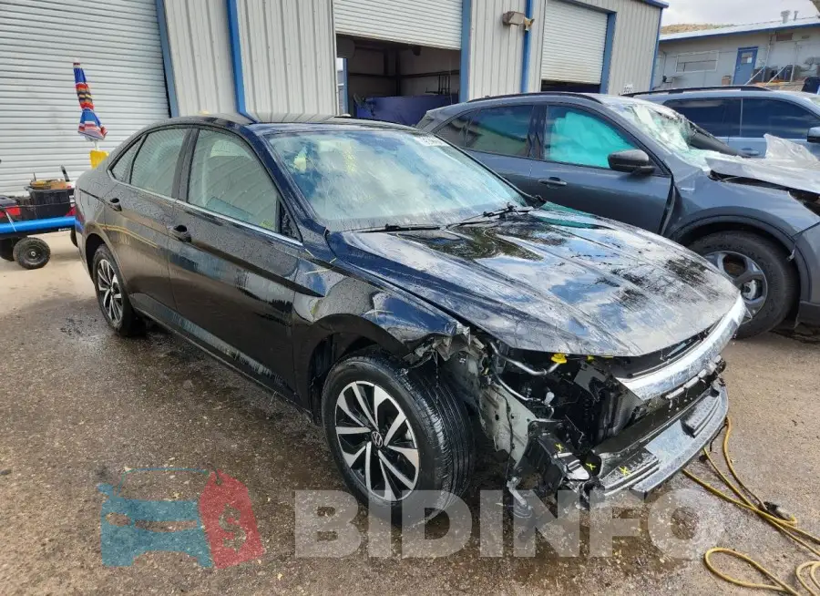 3VW5M7BU8RM003349 Photo# 4