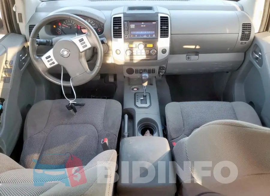 1N6ED0EAXLN702018 Photo# 8