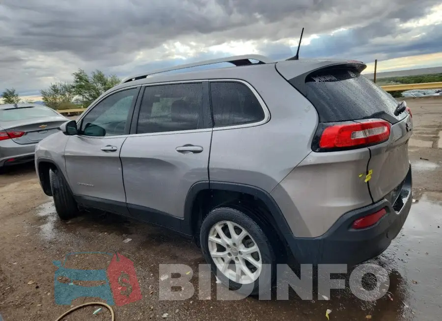 1C4PJLCB8JD566332 Photo# 2