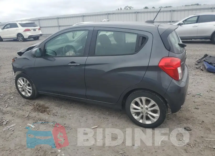 KL8CD6SA3KC745653 Photo# 2