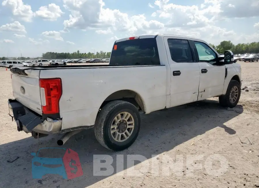 1FT7W2A63JEB38924 Photo# 3