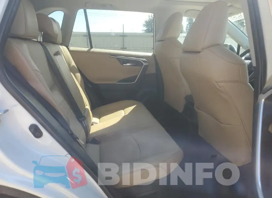 4T3D6RFV2NU066057 Photo# 11