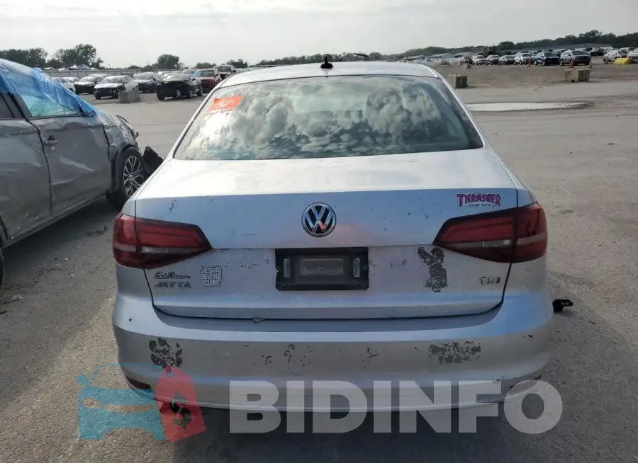 3VW267AJ7GM299322 Photo# 6