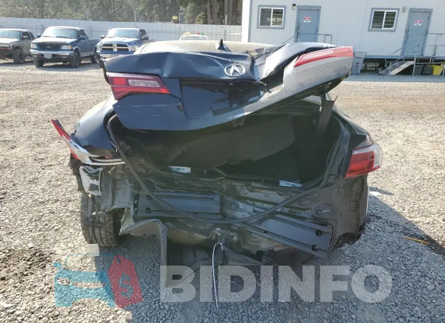 19UDE2F72GA017519 Photo# 6