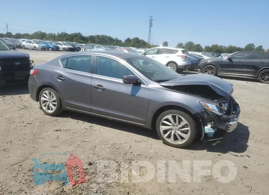 19UDE2F73JA001403 Photo# 4