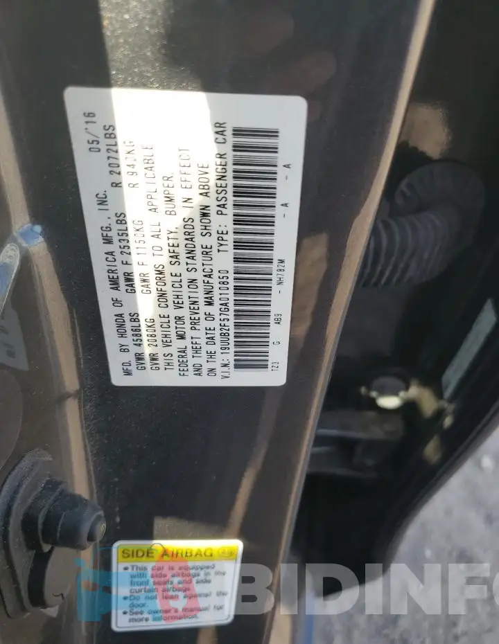 19UUB2F57GA010850 Photo# 12