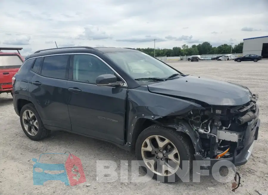 3C4NJDCB1JT201949 Photo# 4