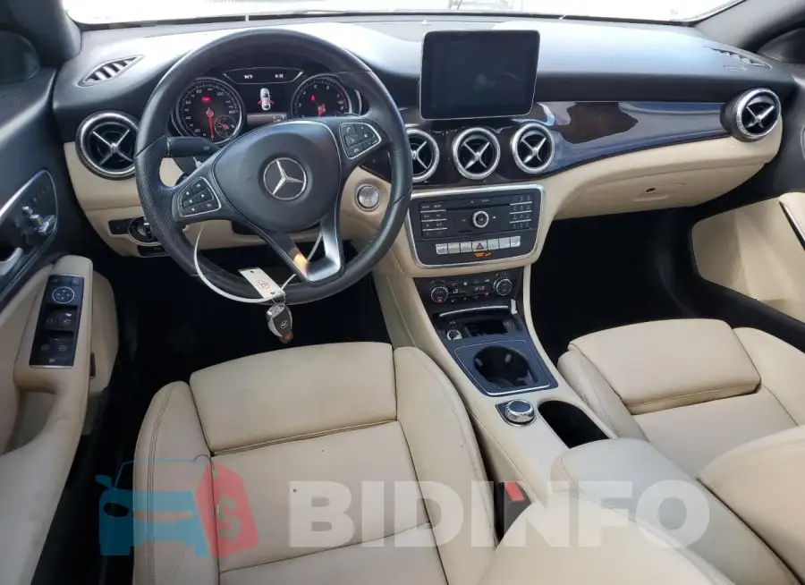 WDDSJ4EB2JN653950 Photo# 8