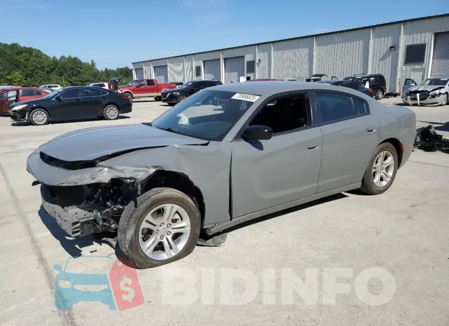 2C3CDXBG3PH663237 Photo# 1