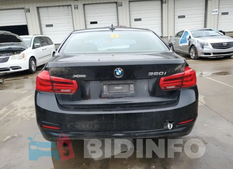 WBA8A3C52GK552118 Photo# 6