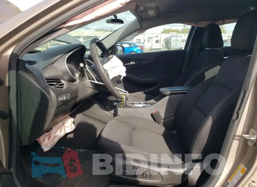 1G1ZD5ST9NF130601 Photo# 7