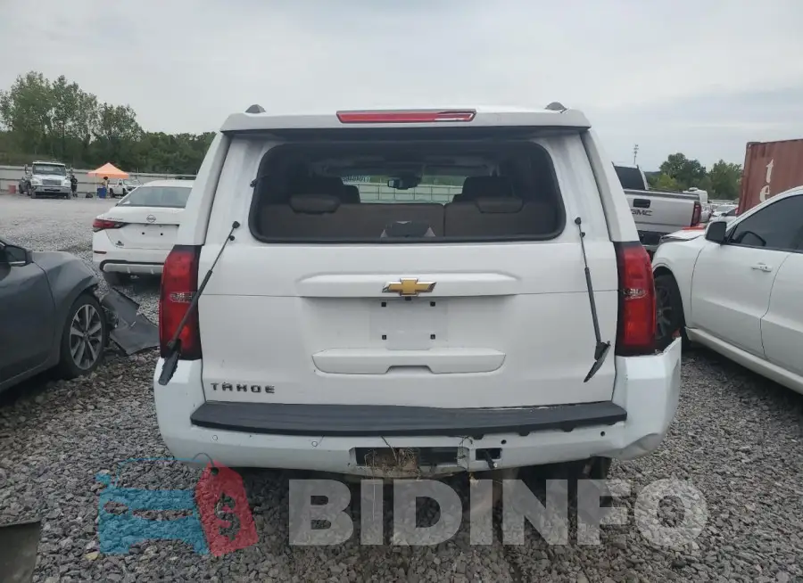 1GNSCBKC4GR425303 Photo# 6