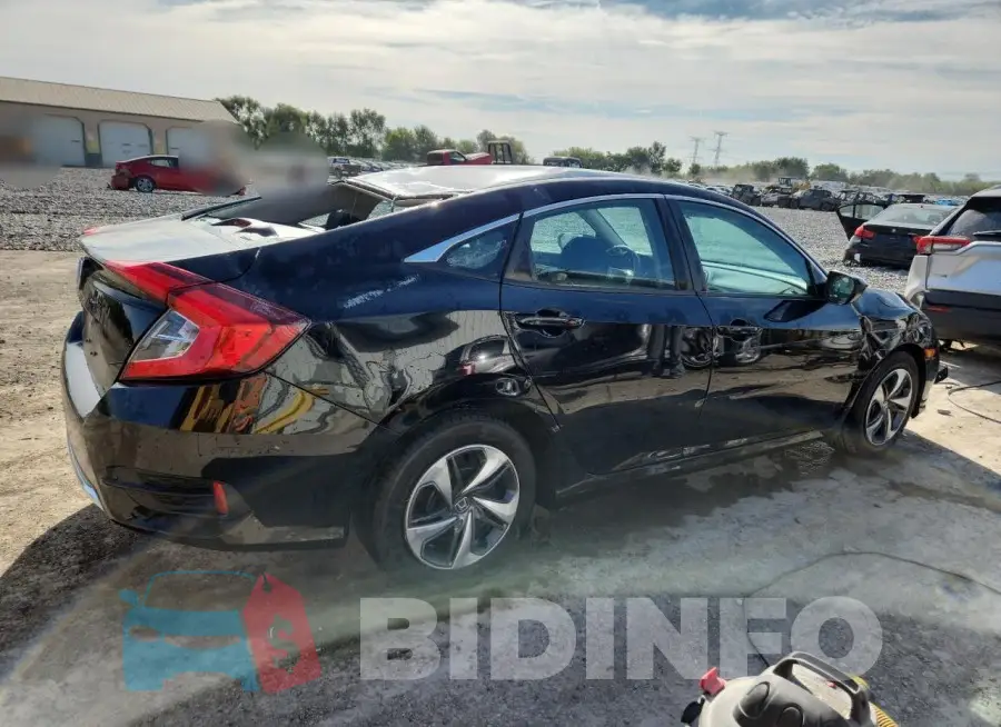 2HGFC2F68KH567632 Photo# 3
