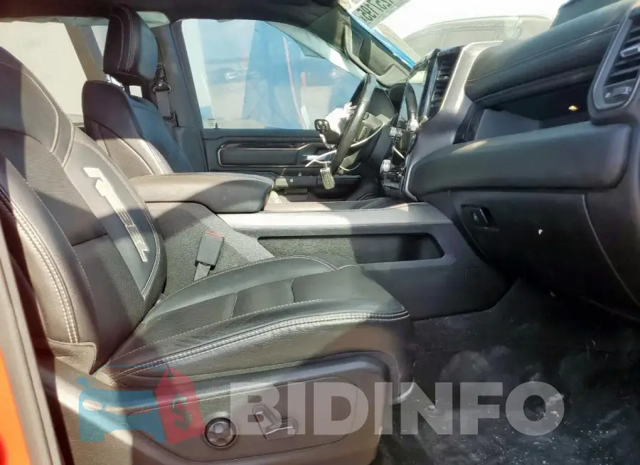 1C6SRFLT4MN537414 Photo# 7