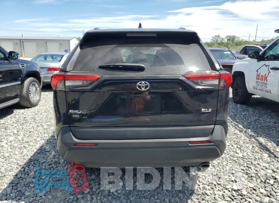2T3C1RFV7MW156412 Photo# 6