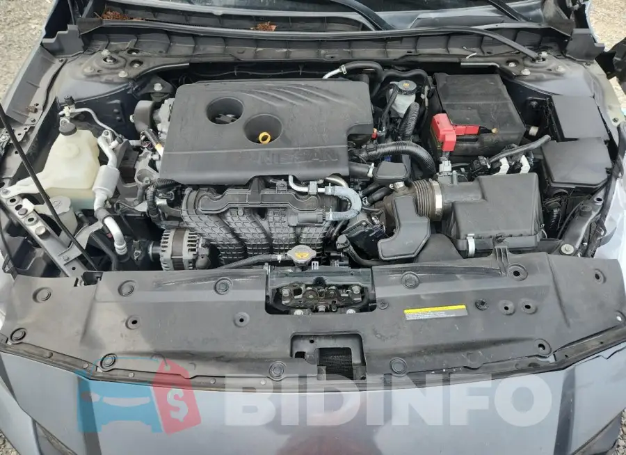 1N4BL4CV2KC141318 Photo# 11