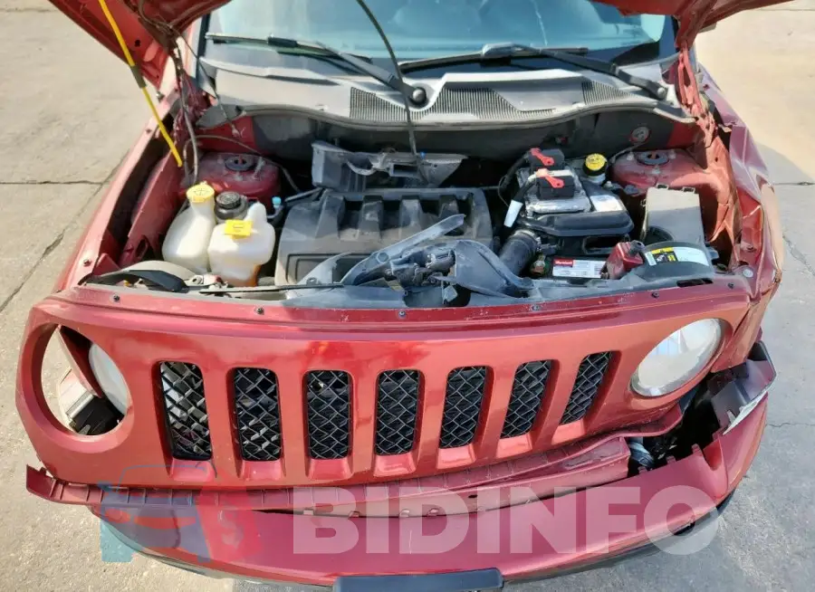 1C4NJPBB9GD659546 Photo# 12