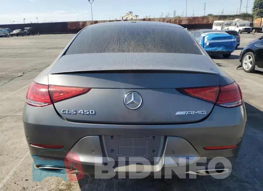 WDD2J5JB5KA035008 Photo# 6