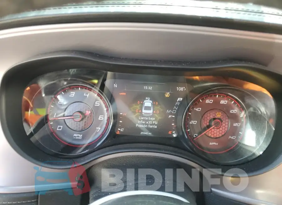 2C3CDXMGXPH556943 Photo# 9