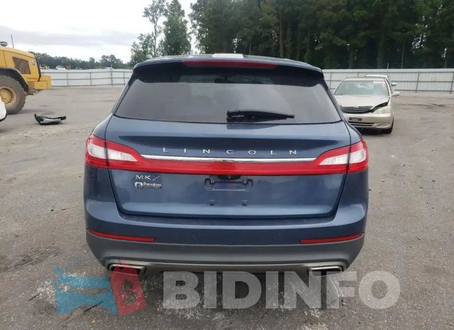 2LMPJ6KR2JBL17675 Photo# 6