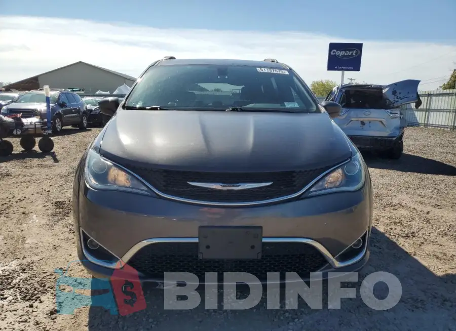 2C4RC1BG3LR110338 Photo# 5