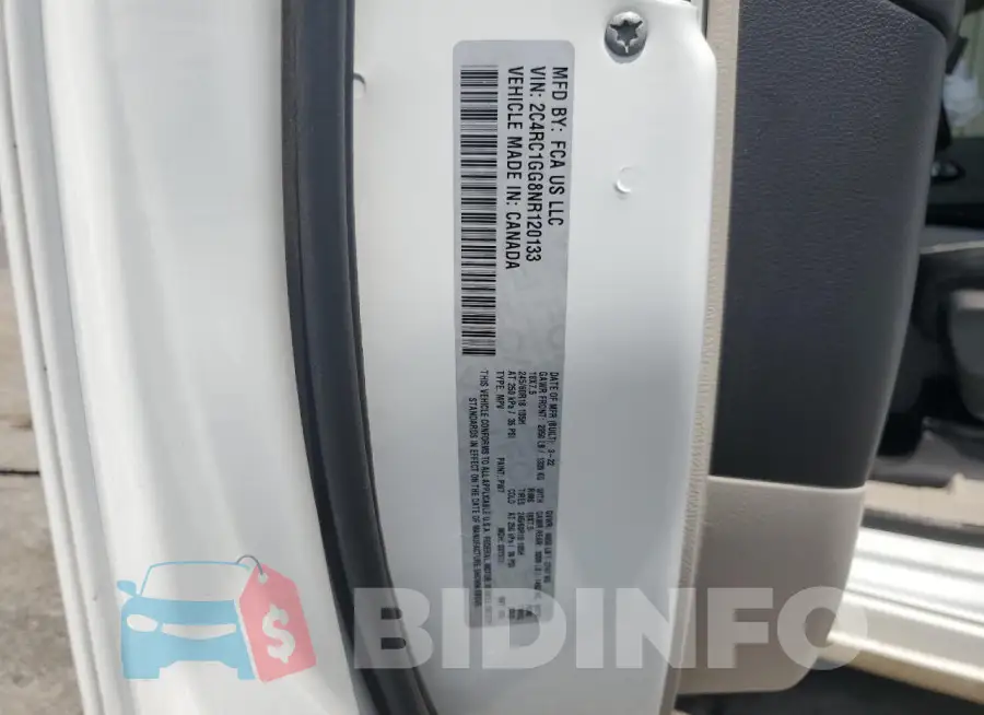 2C4RC1GG8NR120133 Photo# 13
