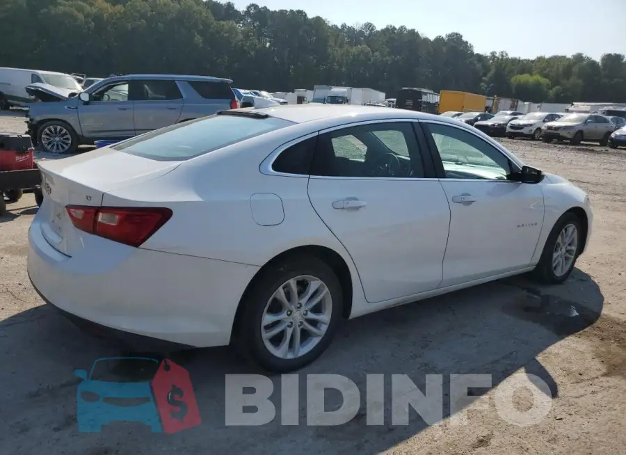 1G1ZD5ST8JF150624 Photo# 3
