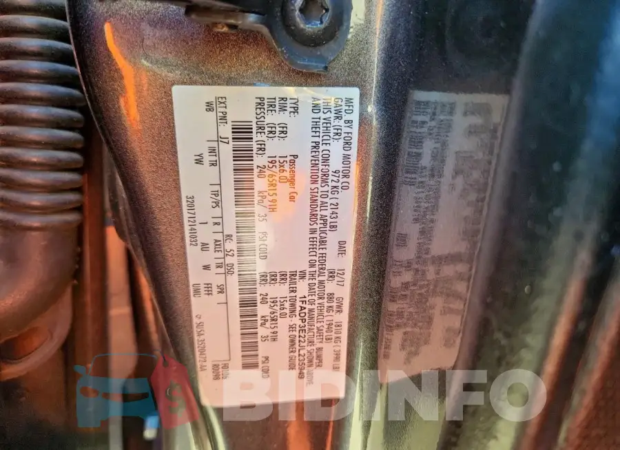 1FADP3E22JL235949 Photo# 12