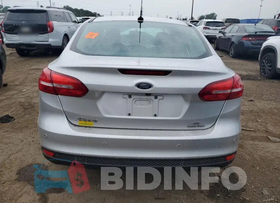 1FADP3F24GL249780 Photo# 6