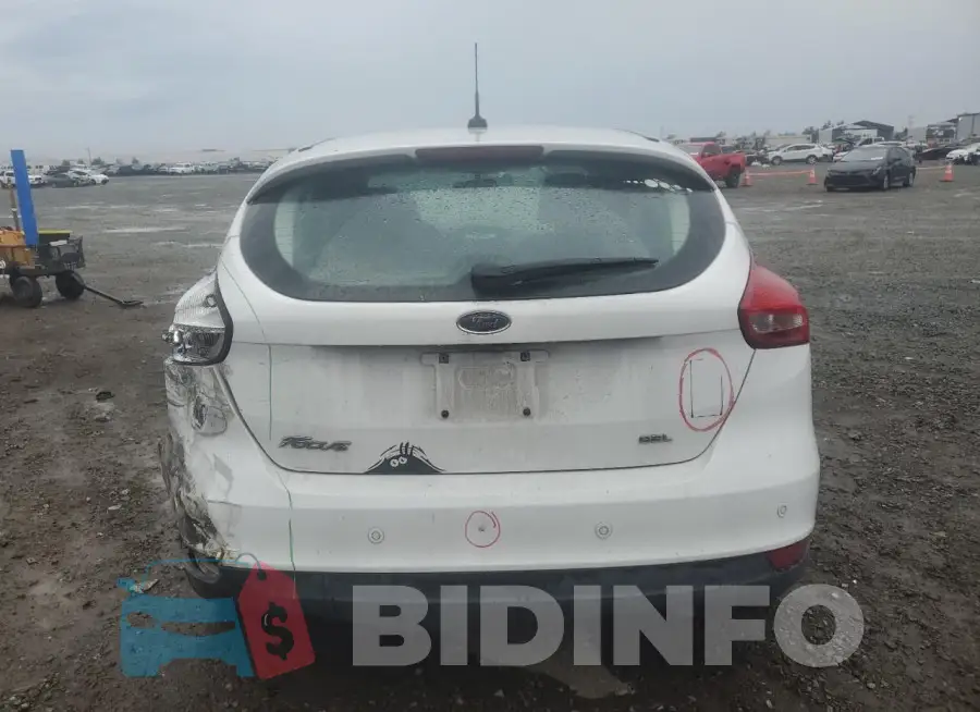 1FADP3M2XHL230400 Photo# 6