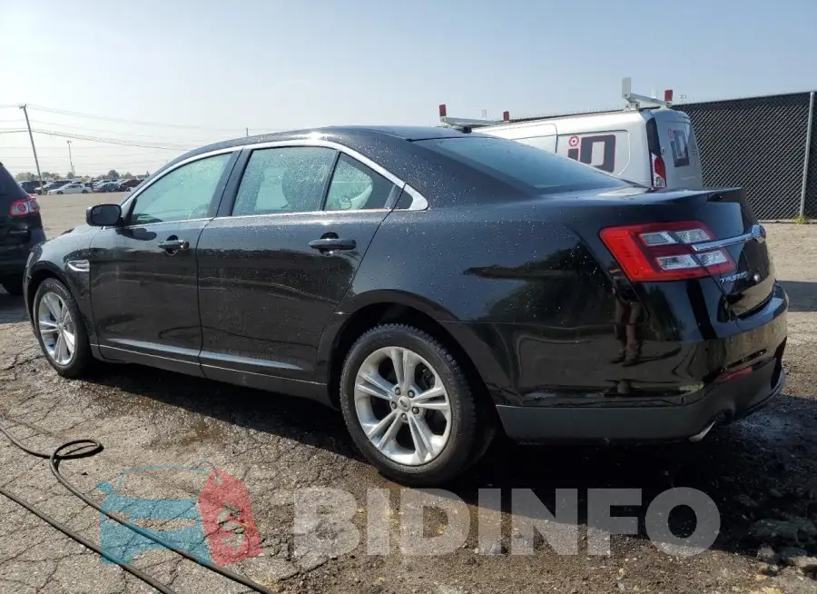 1FAHP2E86JG123213 Photo# 2