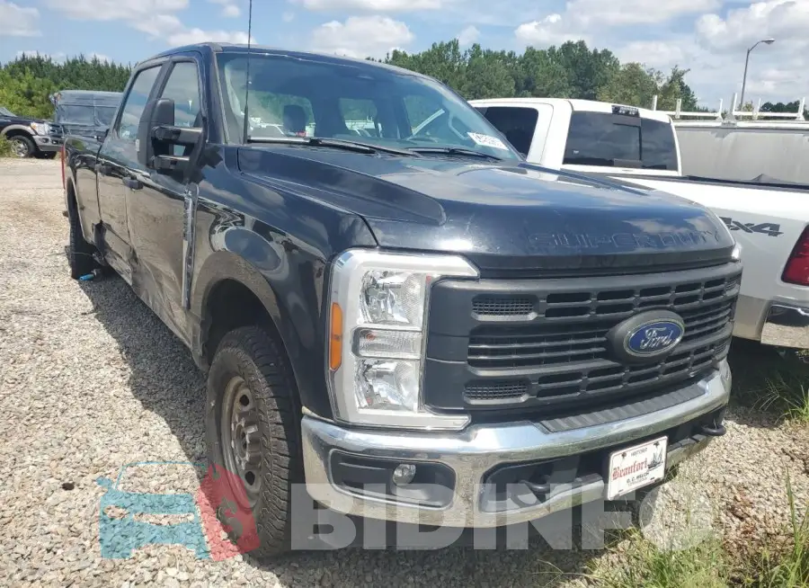 1FT7W2BA2PED44134 Photo# 4