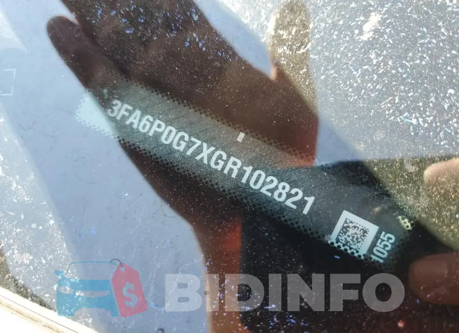 3FA6P0G7XGR102821 Photo# 12