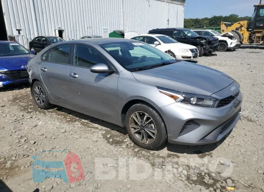 3KPF24AD0PE615646 Photo# 4