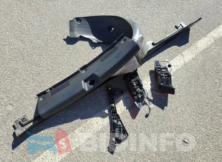 3KPF44AC2RE731421 Photo# 12