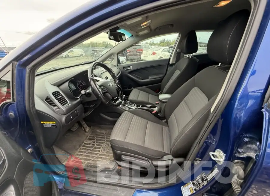 3KPFL4A83HE123128 Photo# 7