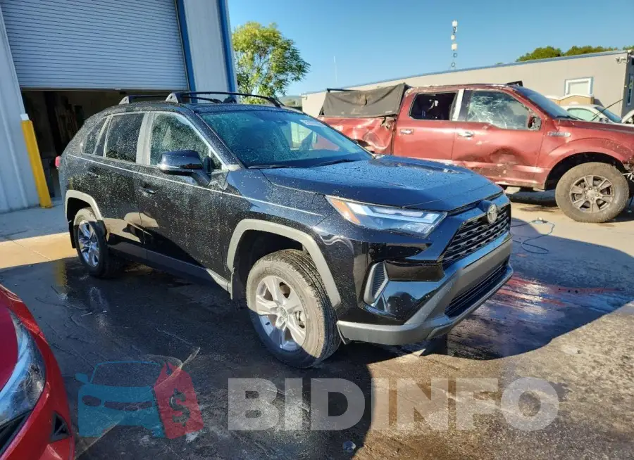 2T3RWRFV6SW266845 Photo# 4