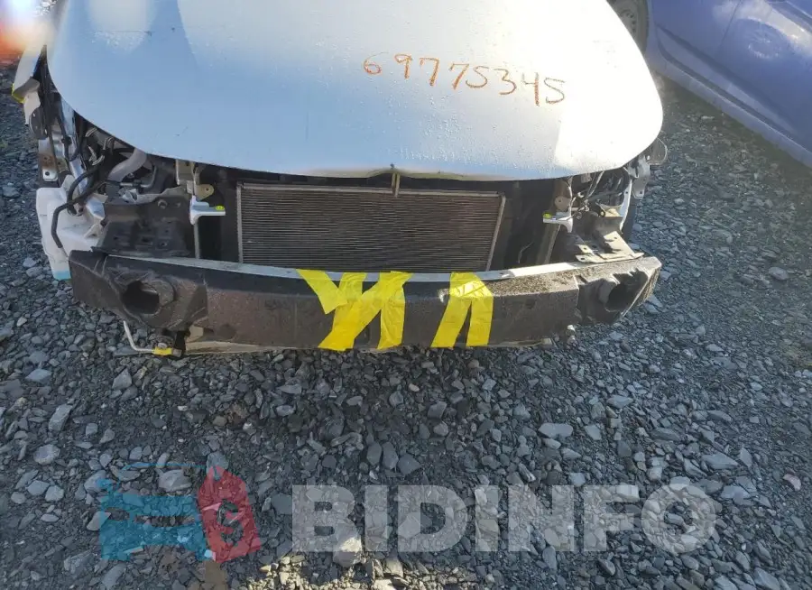 5YFBPRBE2LP046859 Photo# 12