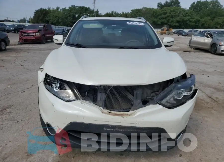 JN1BJ1CP7HW022027 Photo# 5