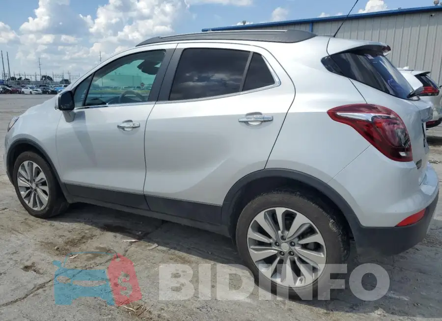 KL4CJASB8LB351739 Photo# 2