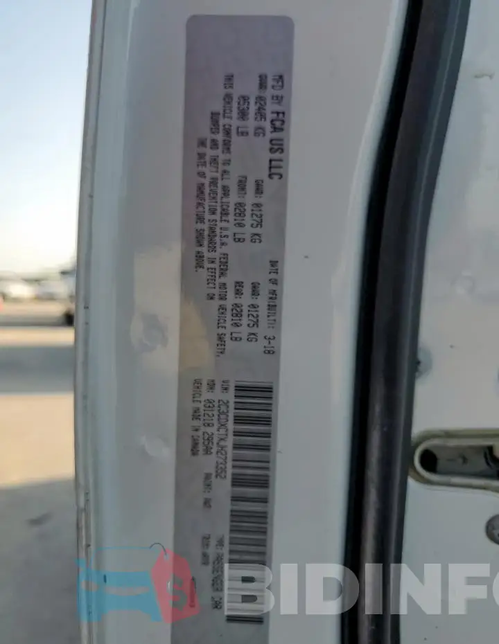 2C3CDXCTXJH273352 Photo# 12