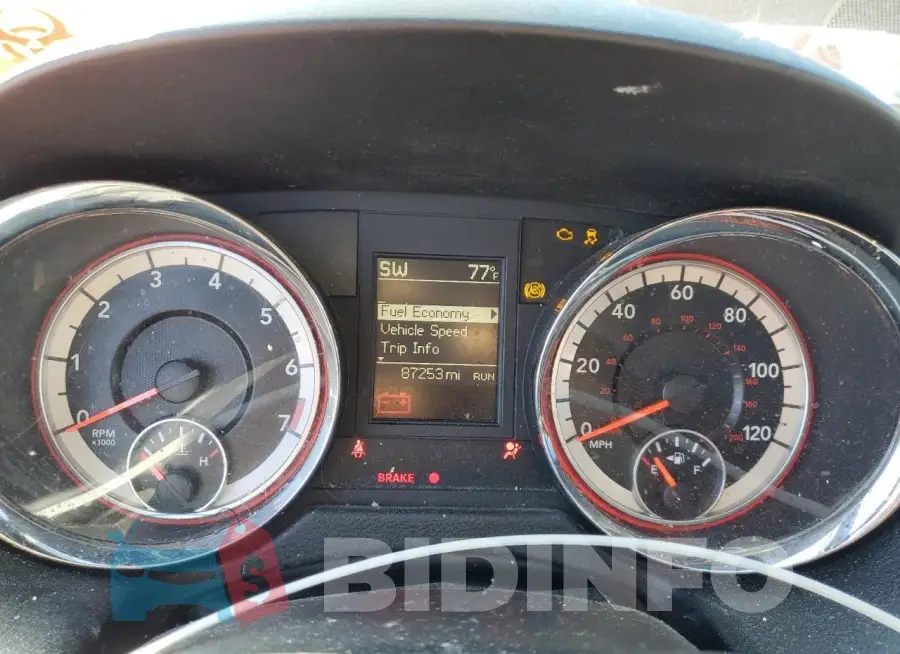 2C4RDGEG7KR744097 Photo# 9