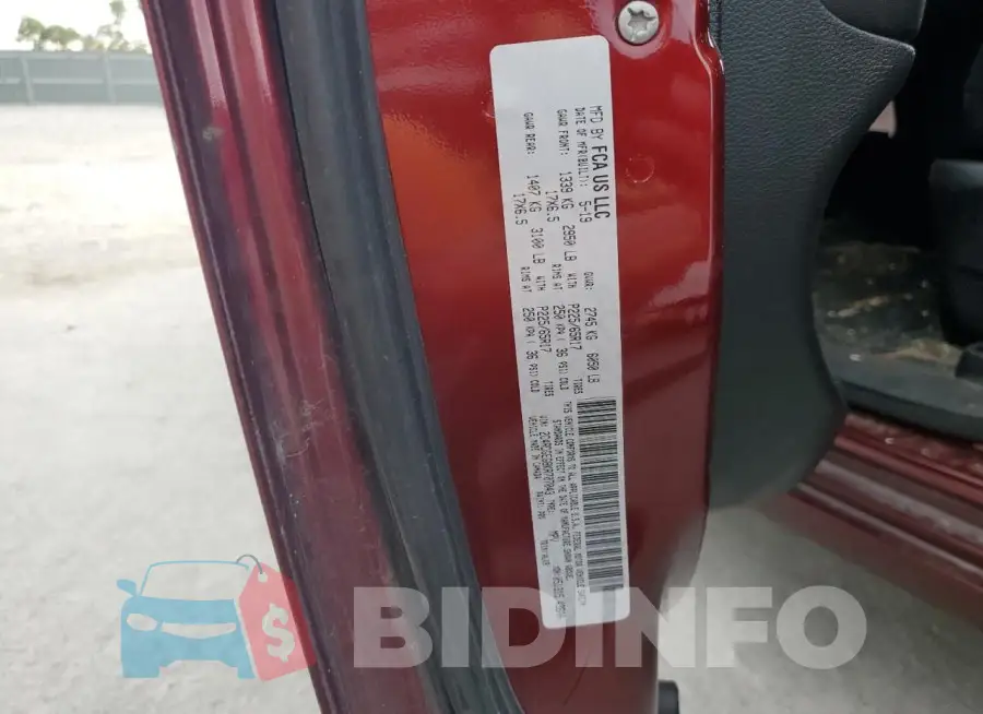 2C4RDGEG8KR707043 Photo# 13