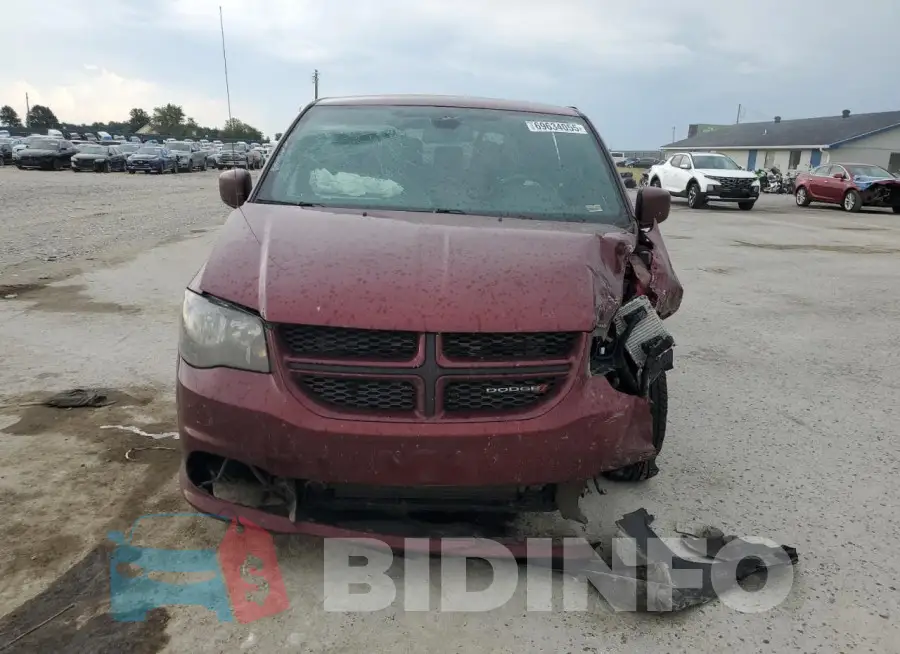 2C4RDGEG8KR707043 Photo# 5