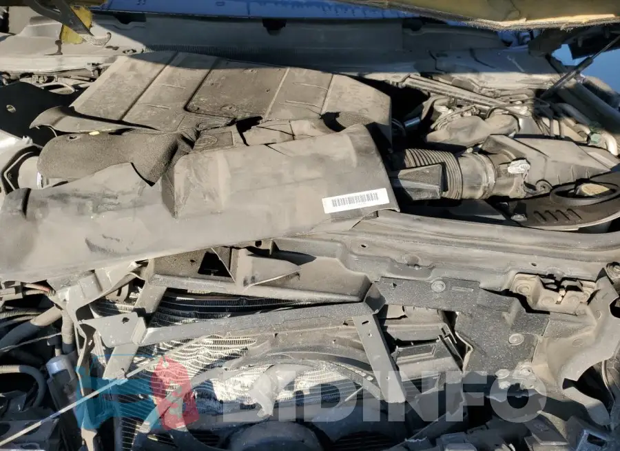 SALGV2FE1HA353781 Photo# 12