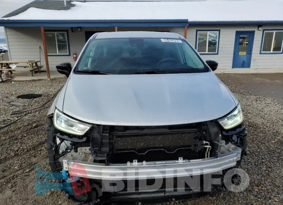 2C4RC1BG9RR162937 Photo# 5