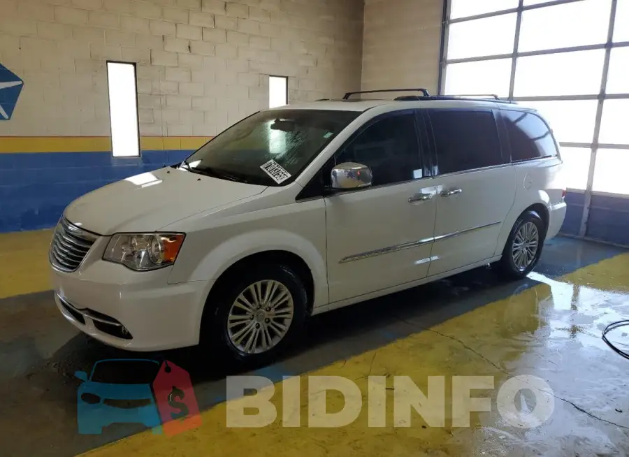 2C4RC1CG8GR305730 Photo# 1